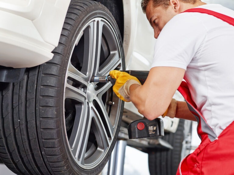 Tyres-in-Stoke-on-Trent-768x576 Tyres-in-Stoke-on-Trent-768x576